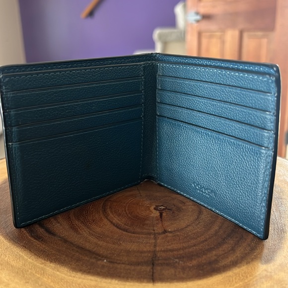 Men’s Coach Wallet - Picture 2 of 2